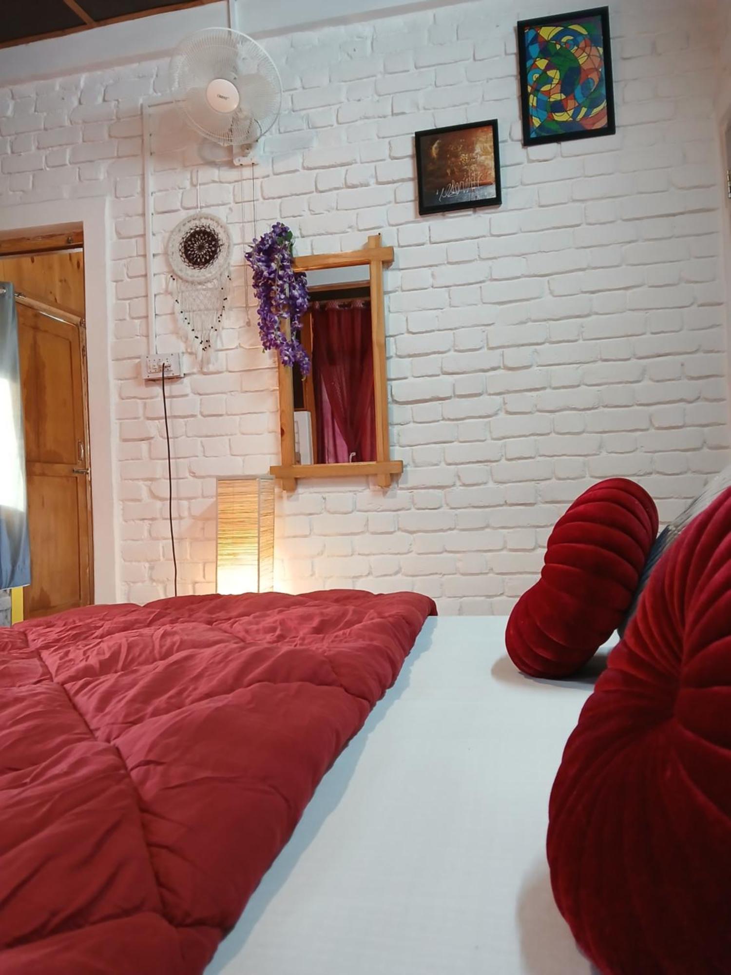Hotel The Hood Bīr Zewnętrze zdjęcie