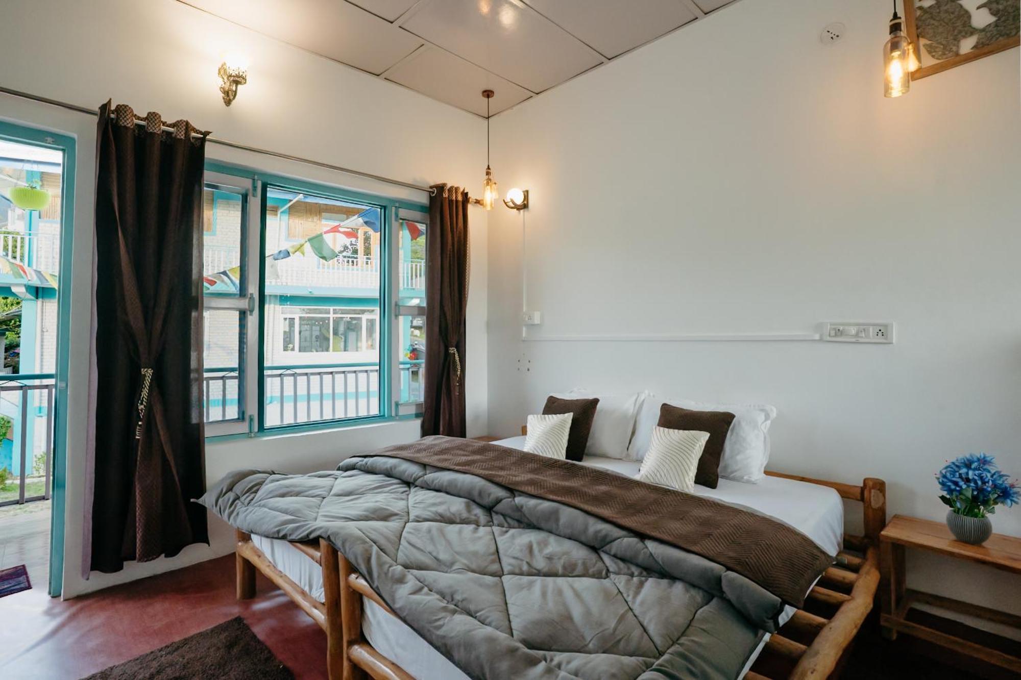 Hotel The Hood Bīr Zewnętrze zdjęcie