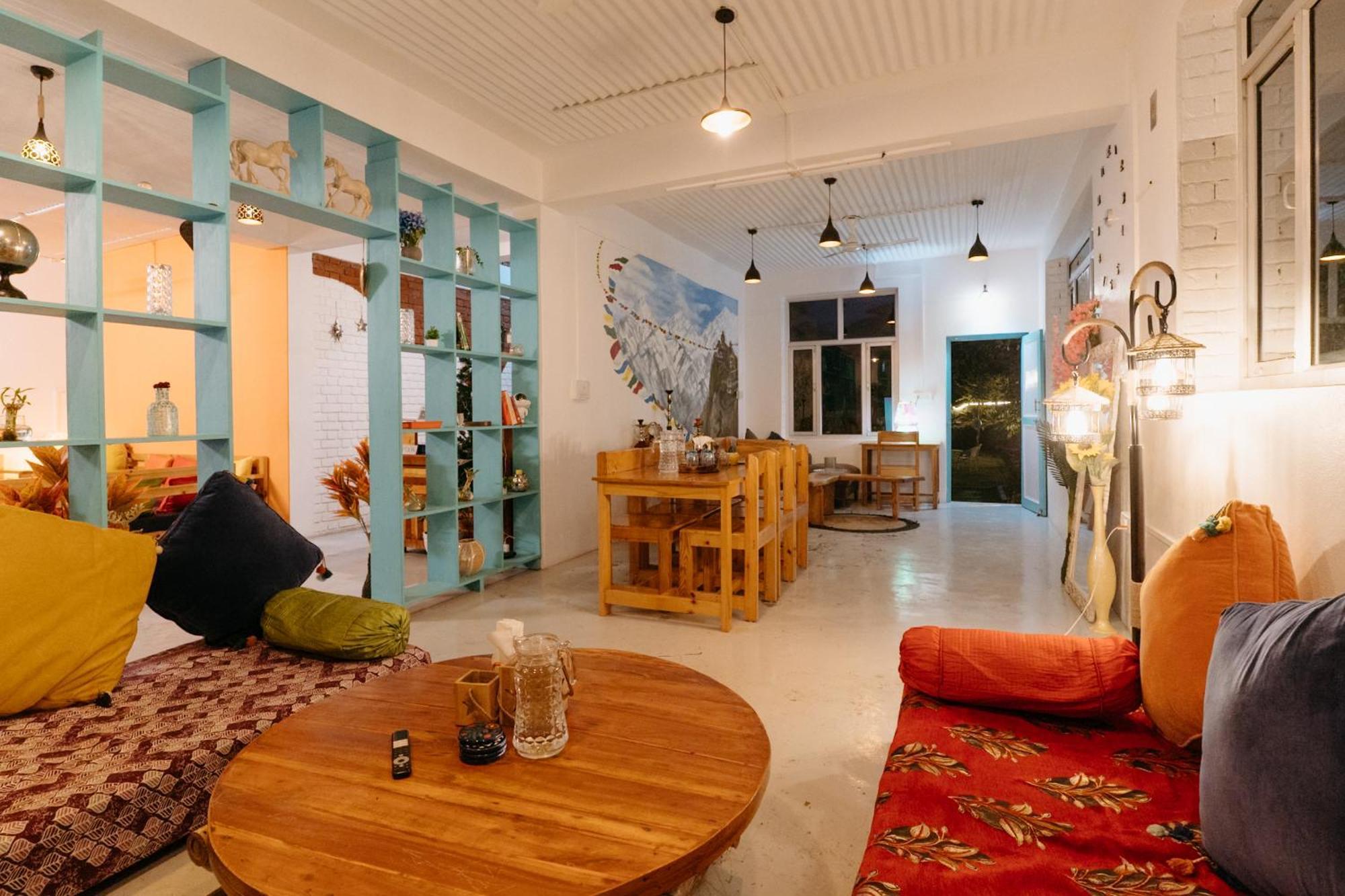 Hotel The Hood Bīr Zewnętrze zdjęcie