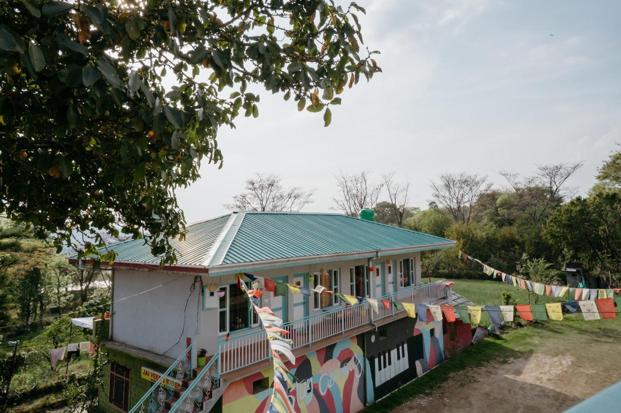 Hotel The Hood Bīr Zewnętrze zdjęcie
